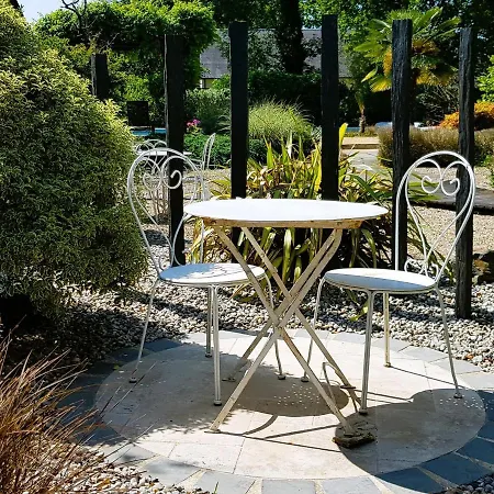 Double Proche Du Mans Avec Piscine, Jardin Et Garage Ferme - Fr-1-410-406 3*